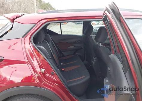 2021 Nissan Kicks Sr Xtronic Cvt z USA, uszkodzony, nr VIN 3N1CP5DV8ML495233